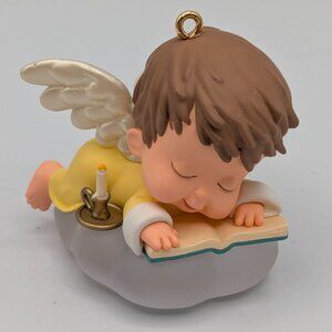 Hallmark Keepsake Daffodil Mary's Angels, 2010, 23rd in the Mary's Angels Series